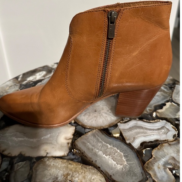 FRYE ANKLE BOOTS - Picture 6 of 14